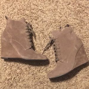 Dolce Vita ankle boots